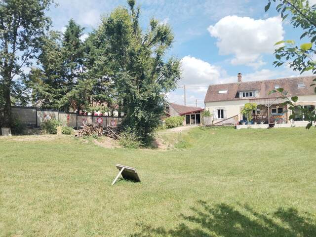MAISON 7P 4 CHAMBRES 165 M² TERRAIN 2 153 M² — photo du bien