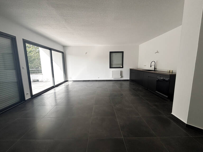 Sainte-Foy-Lès-Lyon, Appartement neuf avec terrasse et véran — photo 1