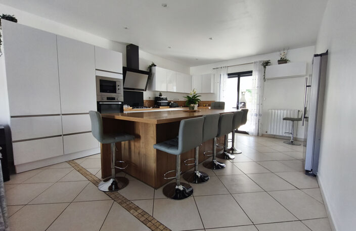 Vend villa T5 avec Garage et piscine — photo 2