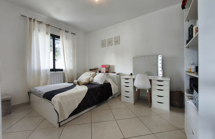 Vend villa T5 avec Garage et piscine — photo 4