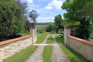 Maison 8 pièces 261500 €