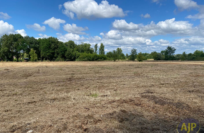 Terrain  à   Bâtir St Paul De Blaye  33390  dans lotissement — photo 2