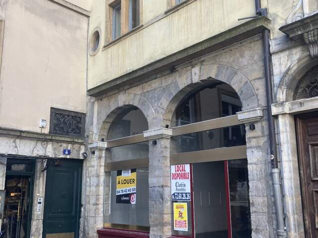 Local commercial — photo du bien