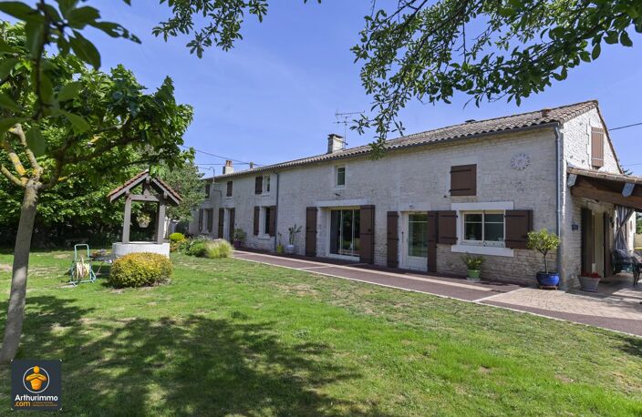 Maison 292m² avec piscine — photo 2