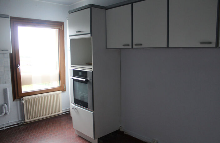 AUXERRE, Quartier Hôpital appartement F3 en très bon état — photo 5
