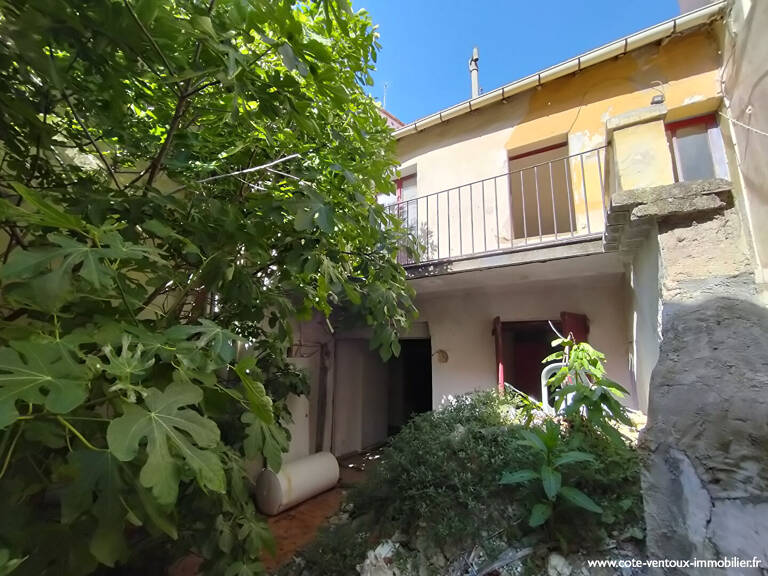 Maison de ville à rénover - Cour et stationnement - 168 m² — photo 1