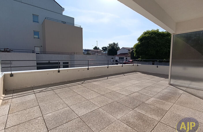 Appartement T3 avec terrasse de 52 m² — photo 2