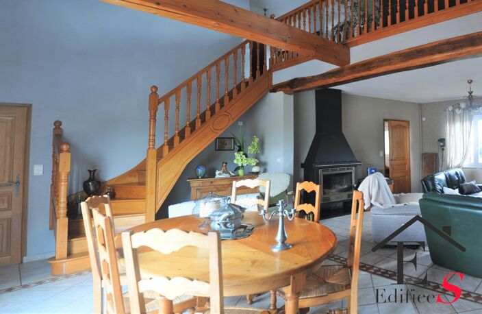 Vente maison 9 pièces 220 m² Villers-Bocage (80260) — photo 3