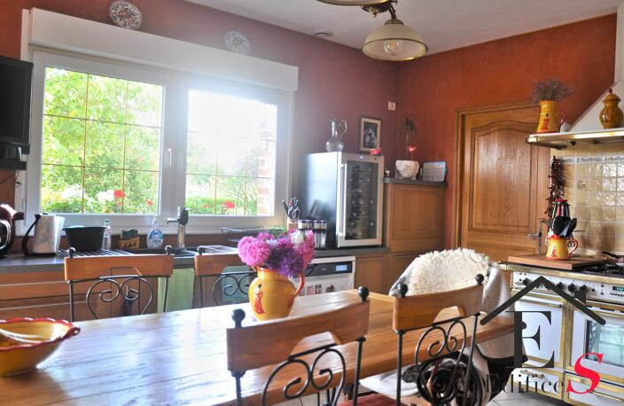 Vente maison 9 pièces 220 m² Villers-Bocage (80260) — photo 5