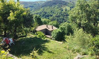 Maison 6 Pièces 104 m² à vendre à Saint-Julien-du-Gua (07190)
