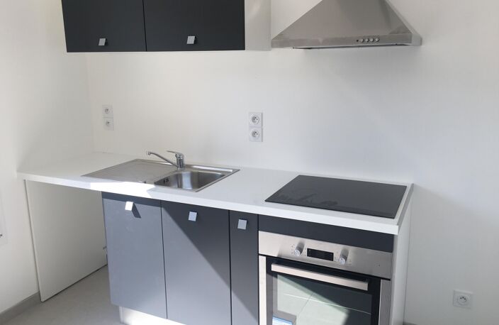 Location maison  77 m² à Amiens (80000) — photo 3