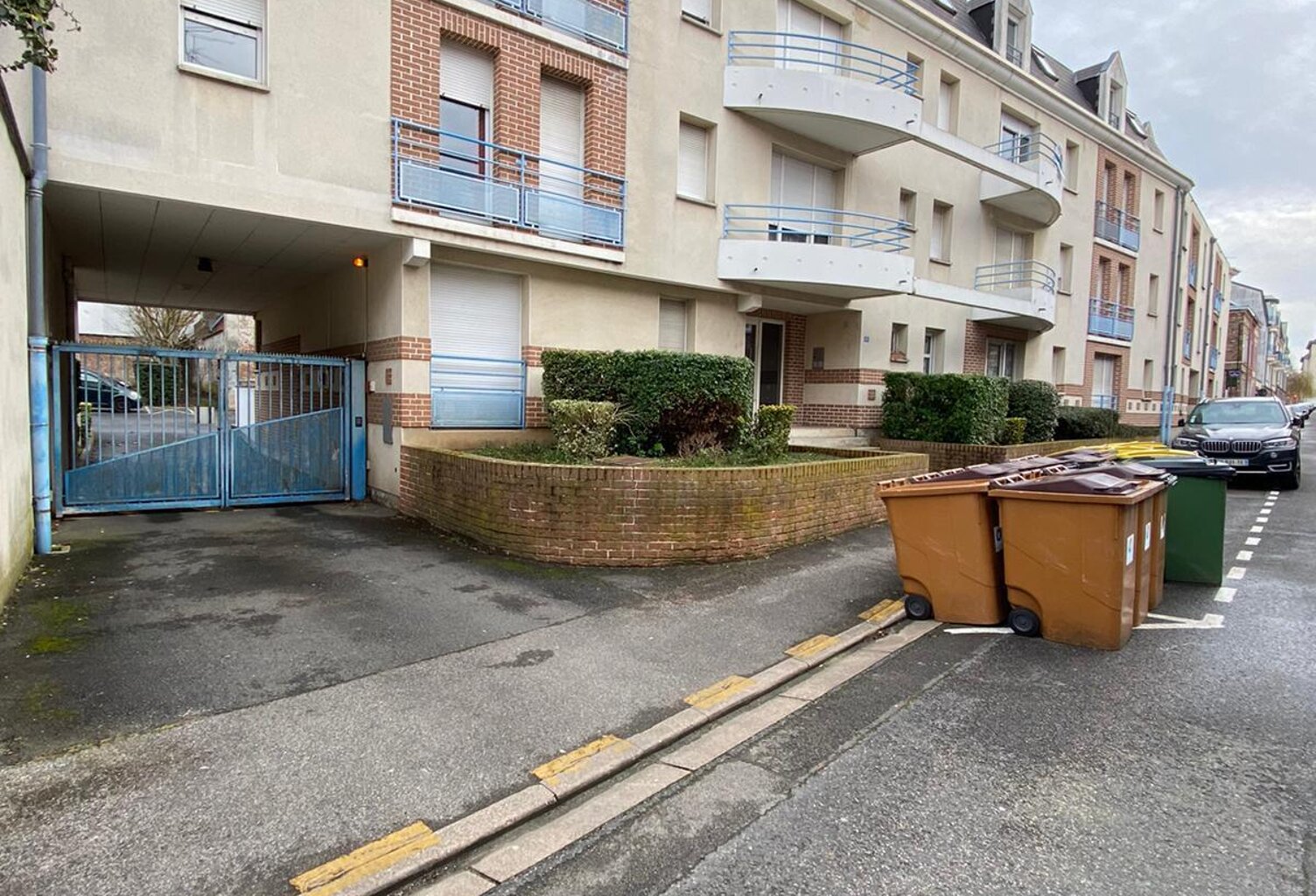 Location garage  10 m² à Amiens (80000) — photo 1