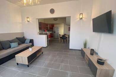 Appartement 5 pièces 410 €