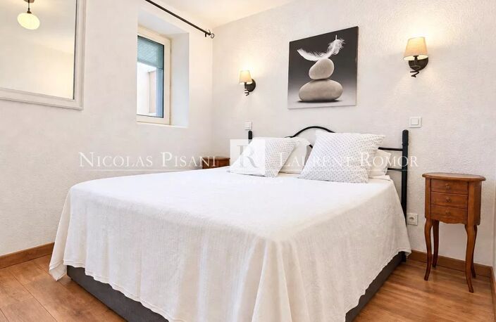 EXCLUSIVITÉ - 2 pièces - Vieux Nice - Coulée verte — photo 3