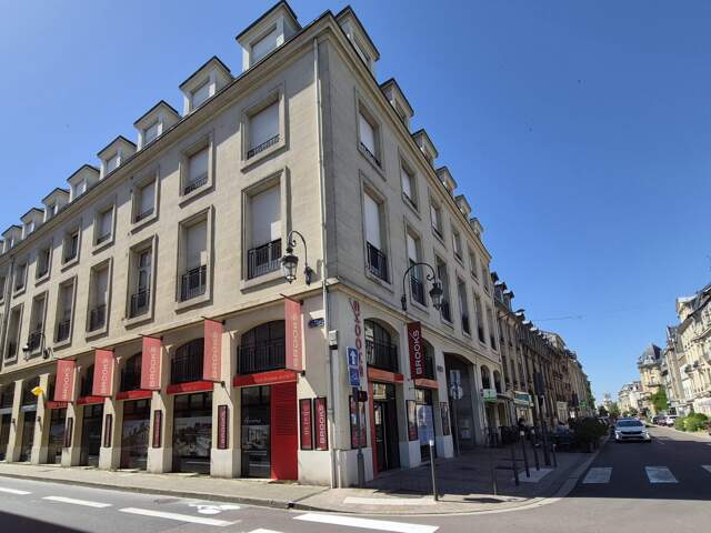 Hyper centre ville type 5. Parking achat possible — photo du bien