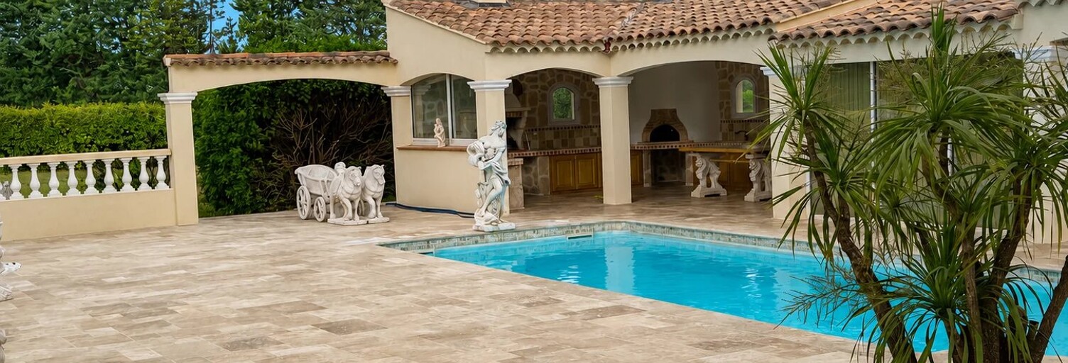 Maison 6 Pièces 145 m² à vendre à Le Luc (83340)