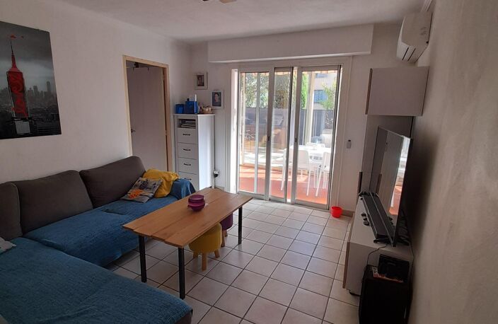 Vente appartement 4 pièces 61 m² Sanary-sur-Mer (83110) — photo 5