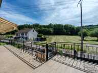 Spacieuse maison familiale à Chalezeule, 8 pièces, 219m² — photo 2