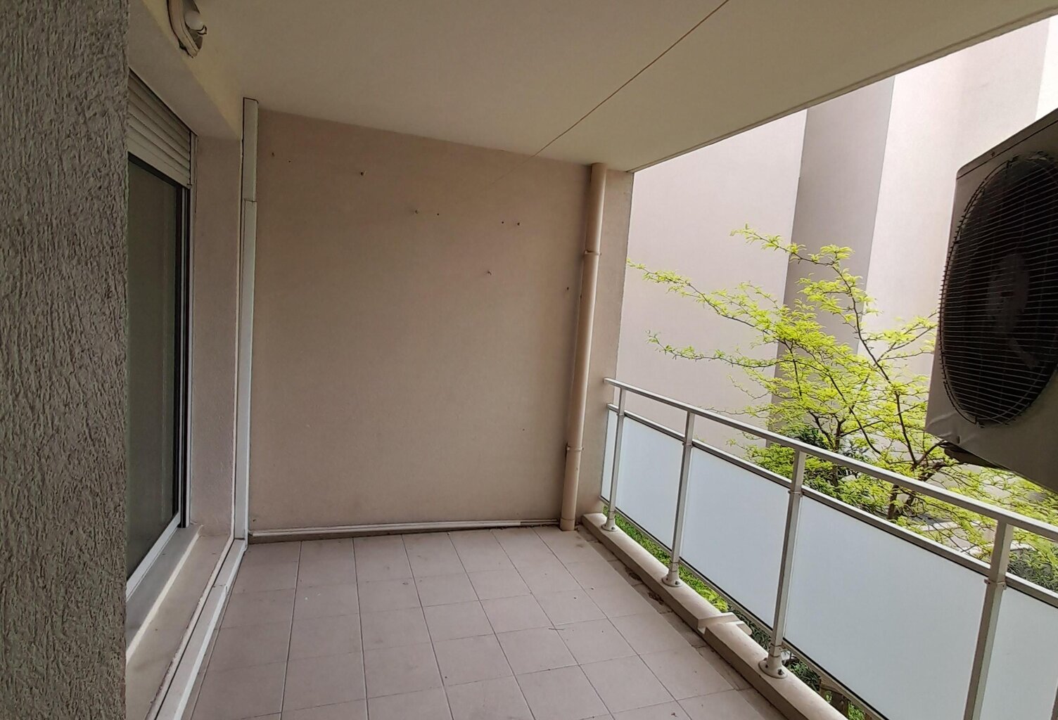 Vente appartement 4 pièces 92 m² Marseille 3 (13003) — photo 1