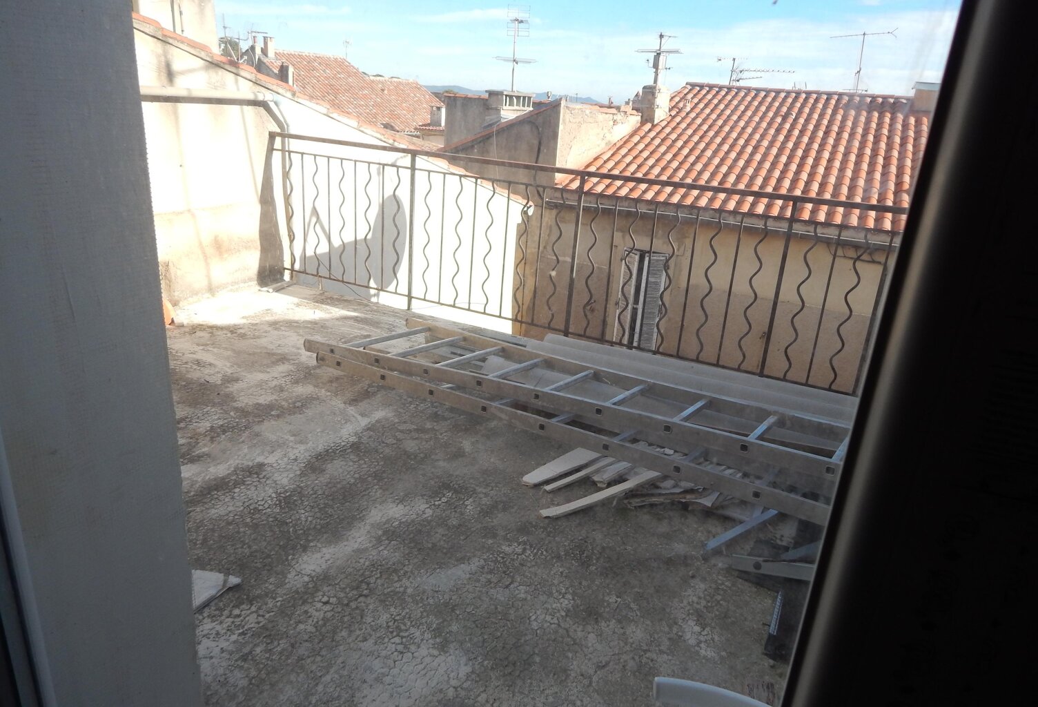 Vente immeuble  175 m² Hyères (83400) — photo 1