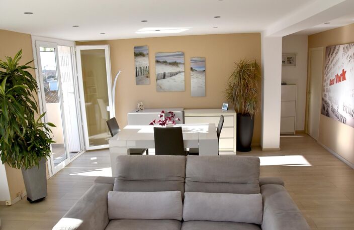 Vente appartement 5 pièces 81 m² Six-Fours-les-Plages (83140) — photo 3