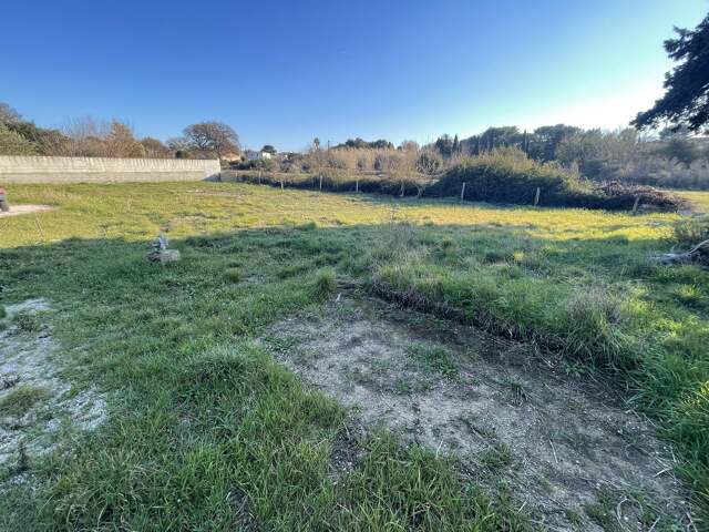 Terrain 1730 m² à La Seyne-sur-Mer — photo du bien