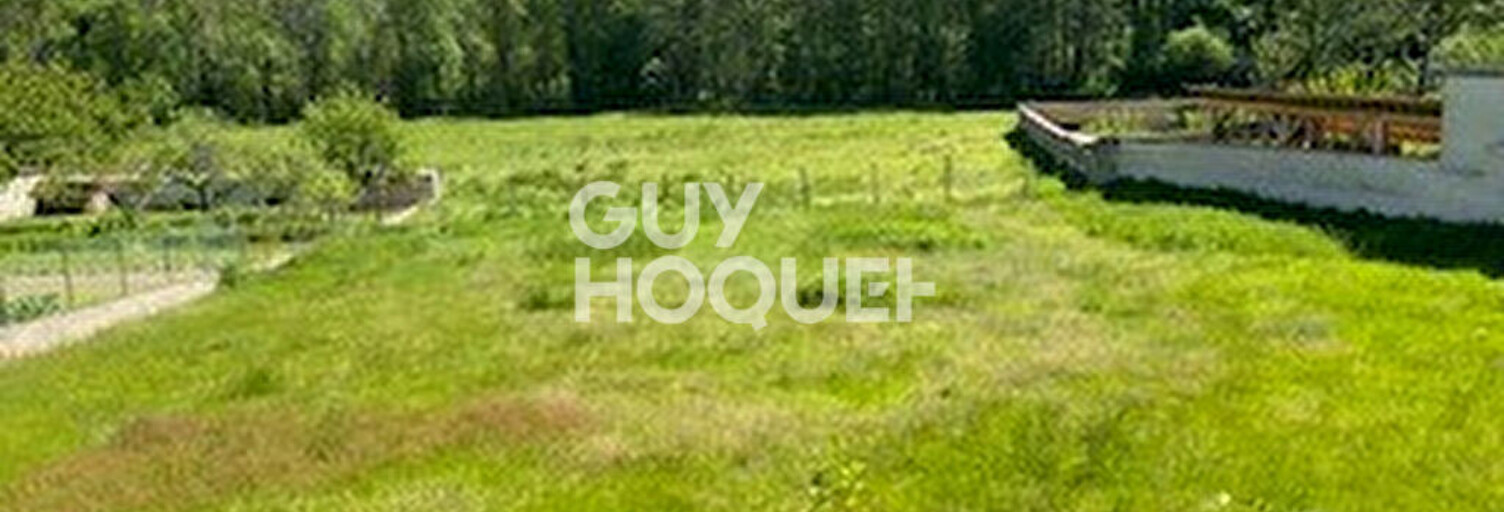 Terrain  1100 m² à vendre à Sail-sous-Couzan (42890)