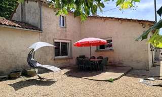 Maison 5 Pièces 106 m² à vendre à Nanteuil-en-Vallée (16700)