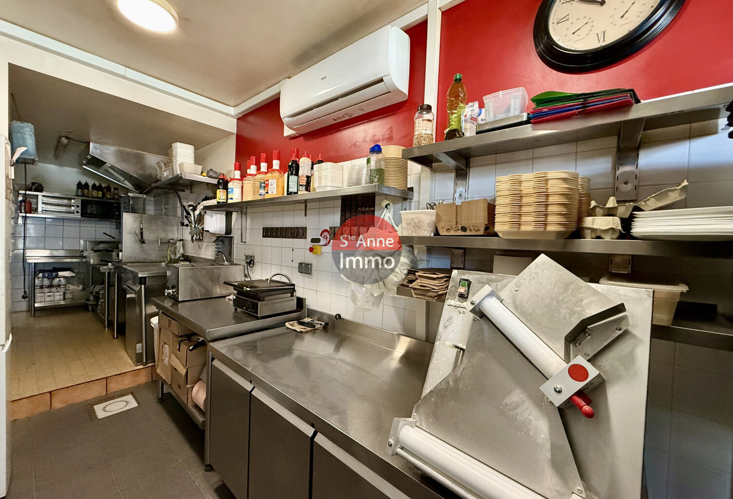 ROSIERES-EN-SANTERRE - FONDS DE COMMERCES - 60m2 — photo 1