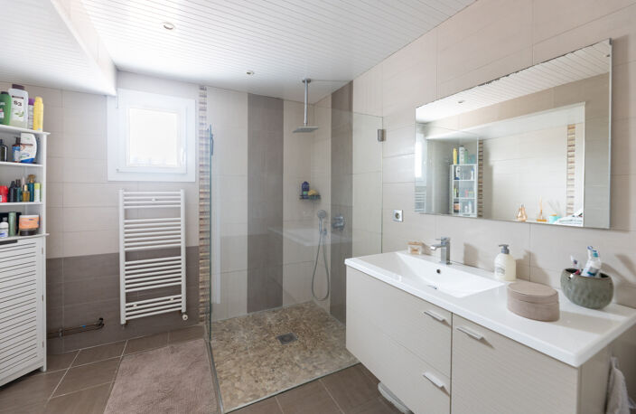 A vendre Urrugne maison composée de 2 logements. — photo 3