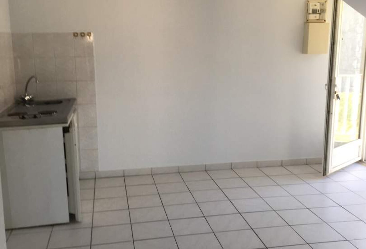 Location appartement 2 pièces 31 m² à Montbazon (37250) — photo 1