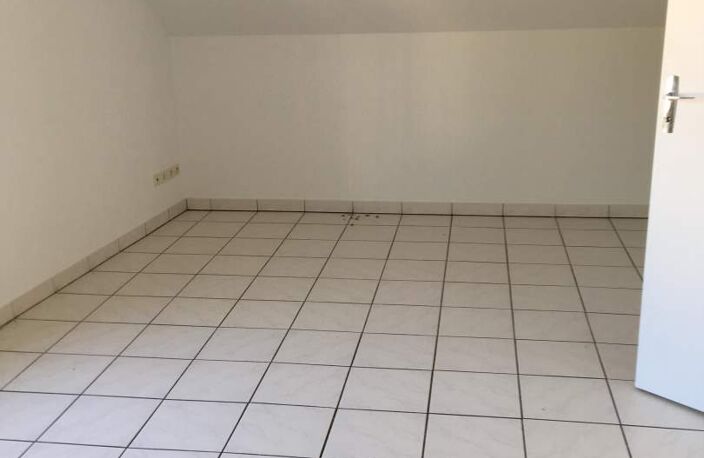 Location appartement 2 pièces 31 m² à Montbazon (37250) — photo 4