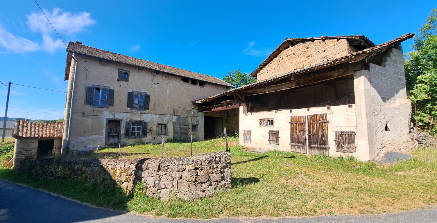 Vente maison 4 pièces 100 m² Marsac-en-Livradois (63940) — photo 1