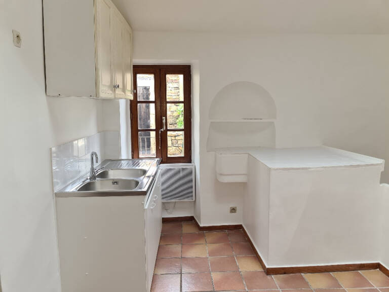Maison de village 1 chambres et cave — photo 1