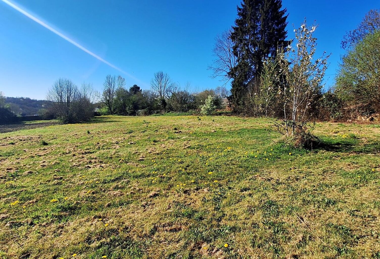 Terrain à bâtir 2182 m² au calme 15 minutes de Guéret — photo 1