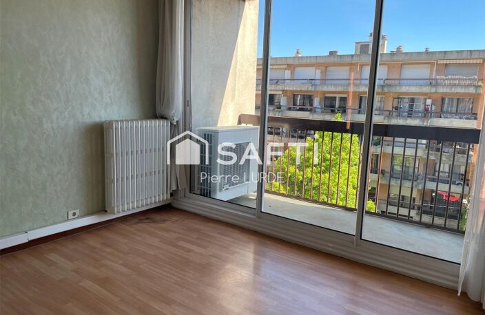 Appartement T5 rénové avec balcons et stationnement — photo 3