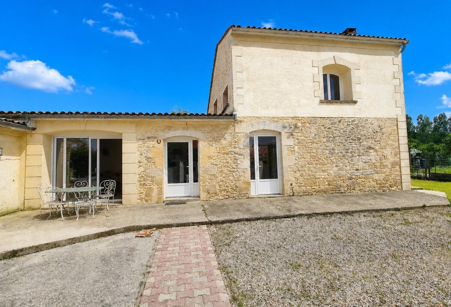 Maison 212 m² divisible en 2 logements indépendants — photo 1