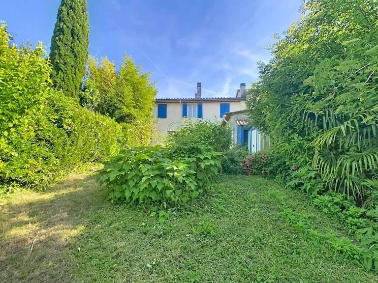 Une maison en pierre au cœur de Montaut-les-Créneaux — photo 1