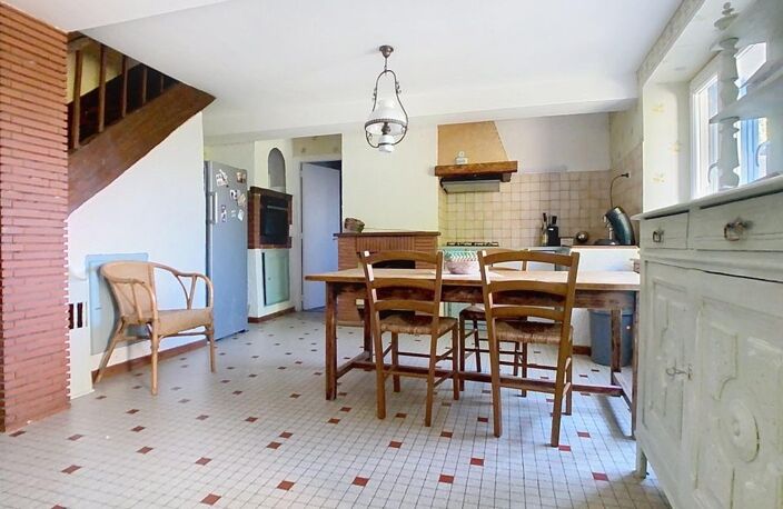 Une maison en pierre au cœur de Montaut-les-Créneaux — photo 2