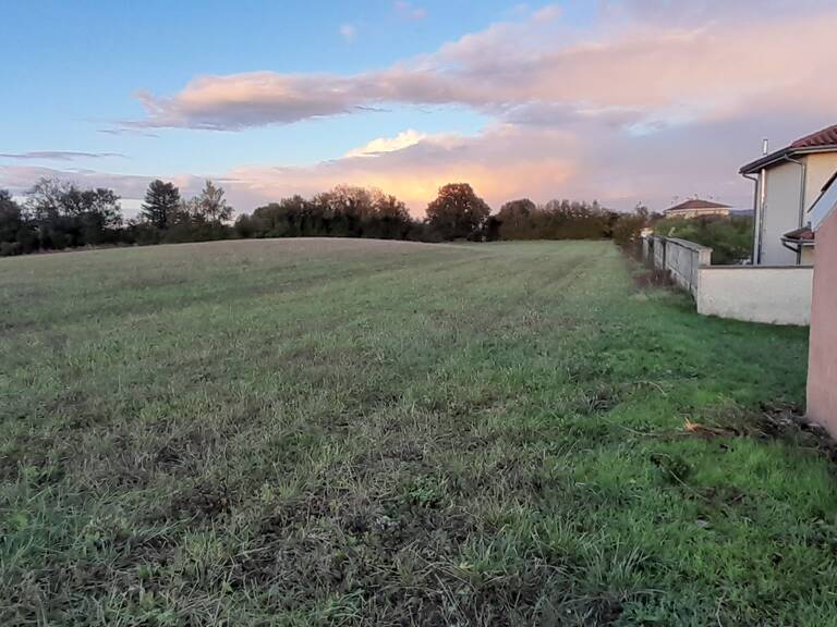 SATOLAS-et-BONCE 7 lots viabilisés libre constructeur — photo 1