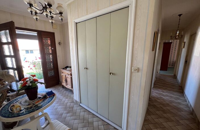 Maison plain-pied, 3ch, 100 m2 + garage 25m2. Terrain 621 m2. Quartier calme. — photo 4