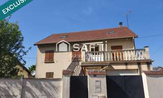 Maison 10 Pièces 213 m² à vendre à Varennes-sur-Seine (77130)