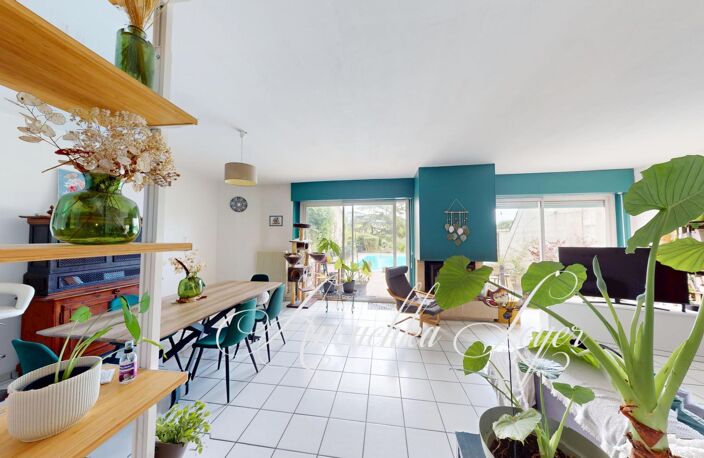 Maison de ville avec garage et 4 chambres — photo 2