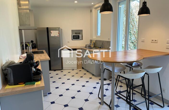 Maison T6 dans le quartier historique des Ponts de Cé — photo 4