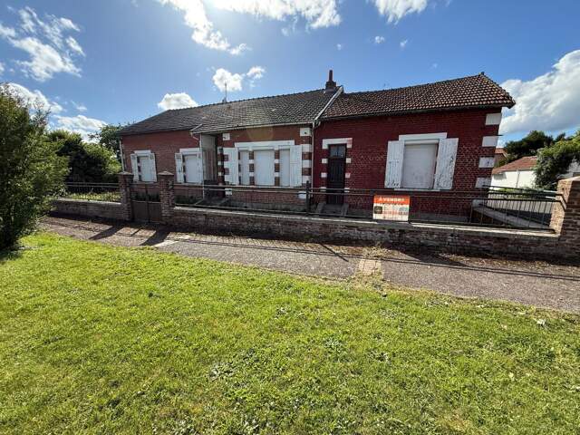 ? EXCLUSIVITÉ - MONTESCOURT-LIZEROLLES - MAISON 200m² ? — photo du bien