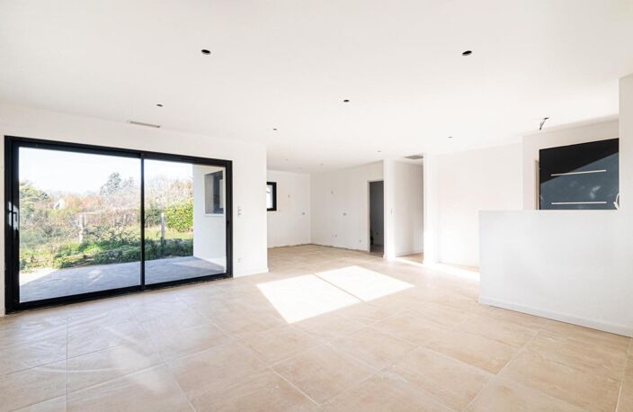BÉRAT - Belle maison contemporaine T4, avec terrasse sur 507 m2 de terrain — photo 2