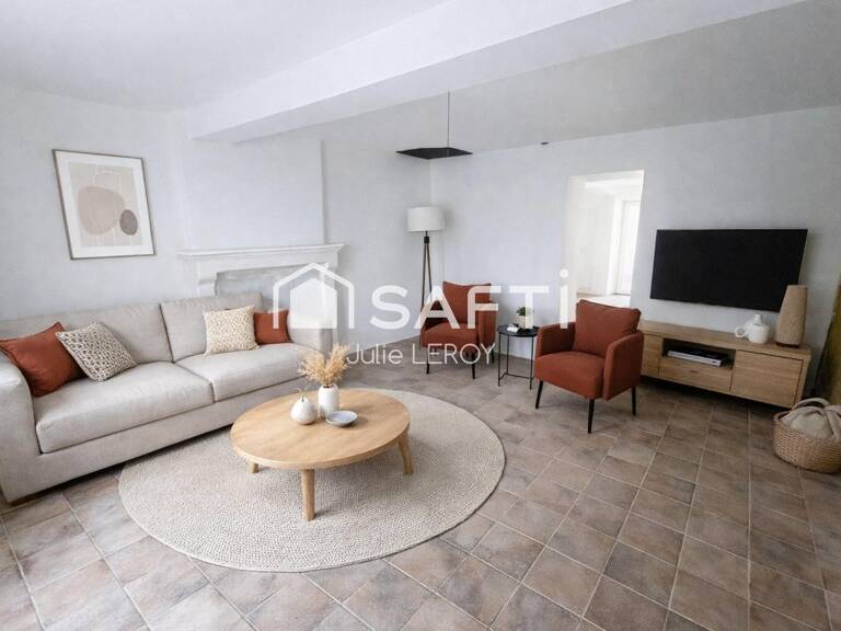 Maison de bourg, située à Joué-en -Charnie, 76 m² — photo 1