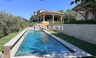 Maison 7 Pièces 216 m² à vendre à Seillons-Source-d'Argens (83470)