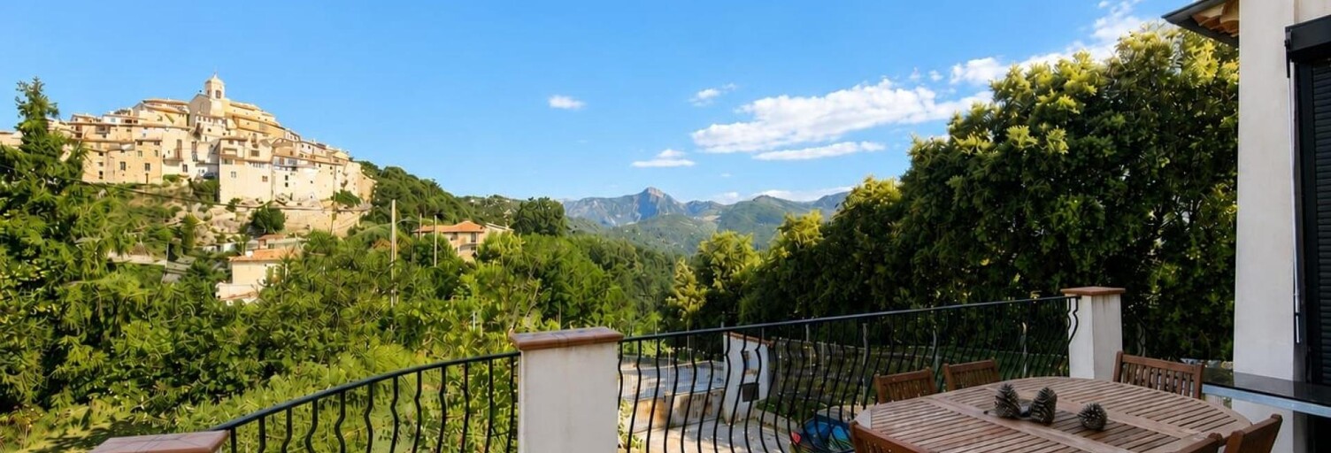 Appartement 5 Pièces 86 m² à vendre à Berre-les-Alpes (06390)