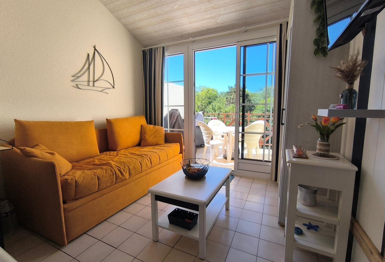 Studio cabine avec terrasse au sein d'une résidence de vacances — photo 1